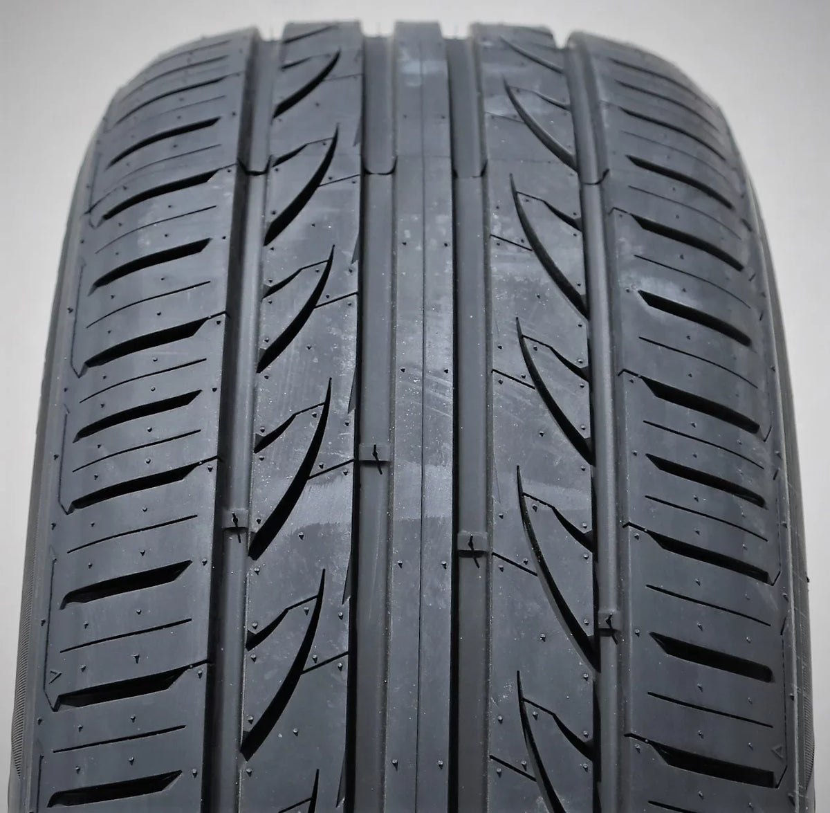Landgolden 100W Tire 2015 High XL 2014 Fits: EcoBoost Mustang Mustang 255/40R19 LG27 A/S GT, Premium Performance 255/40ZR19